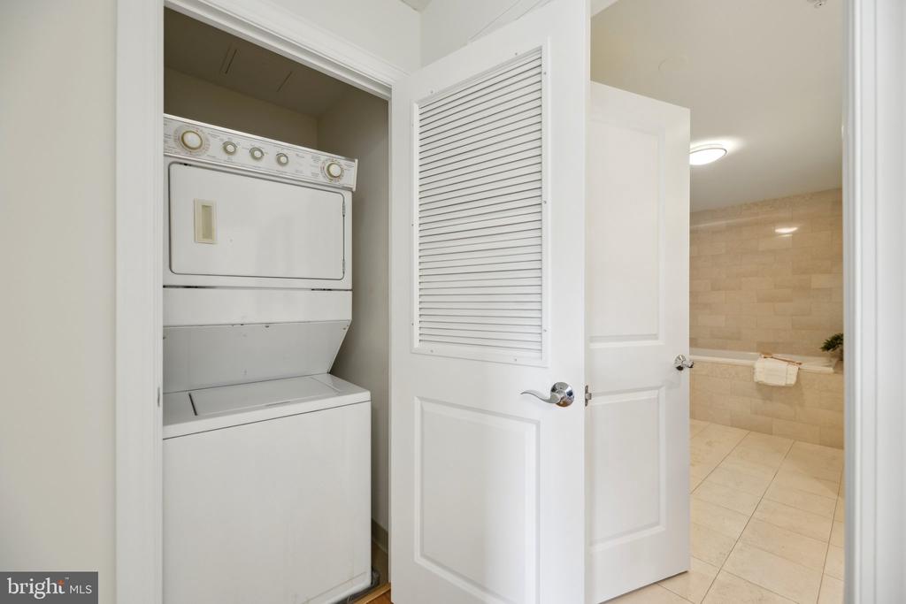 2425 L St NW #530