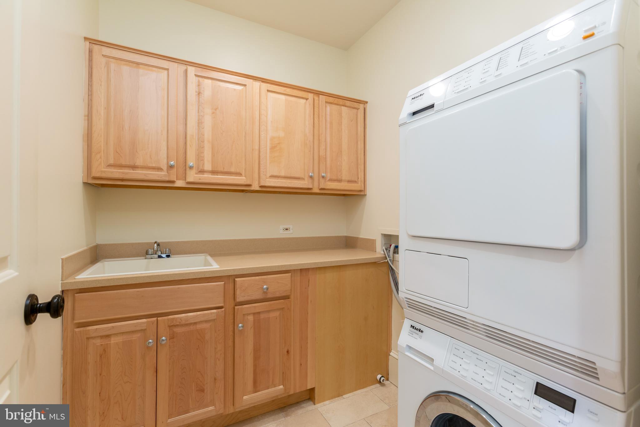 2608 36TH PL NW