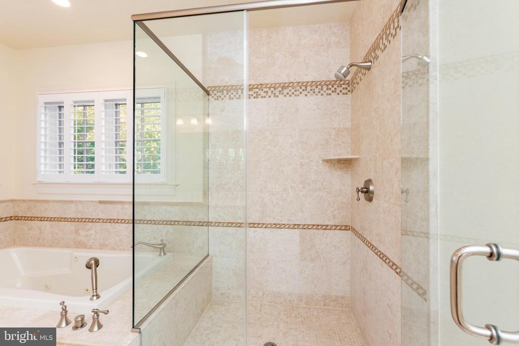 2608 36TH PL NW