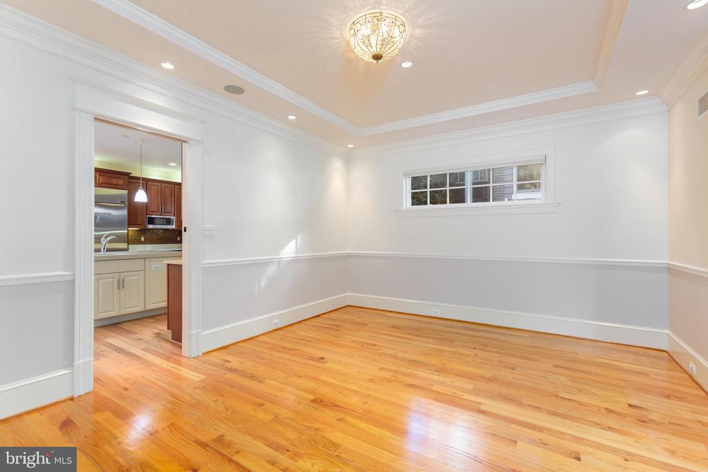 2608 36TH PL NW