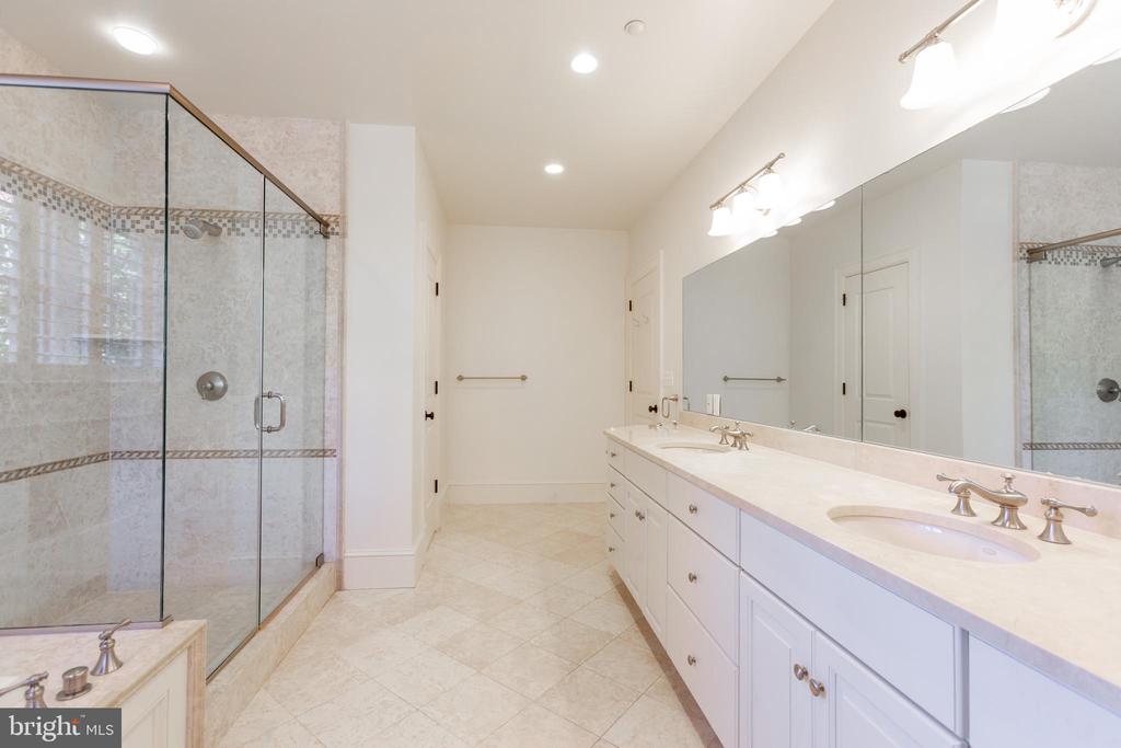 2608 36TH PL NW