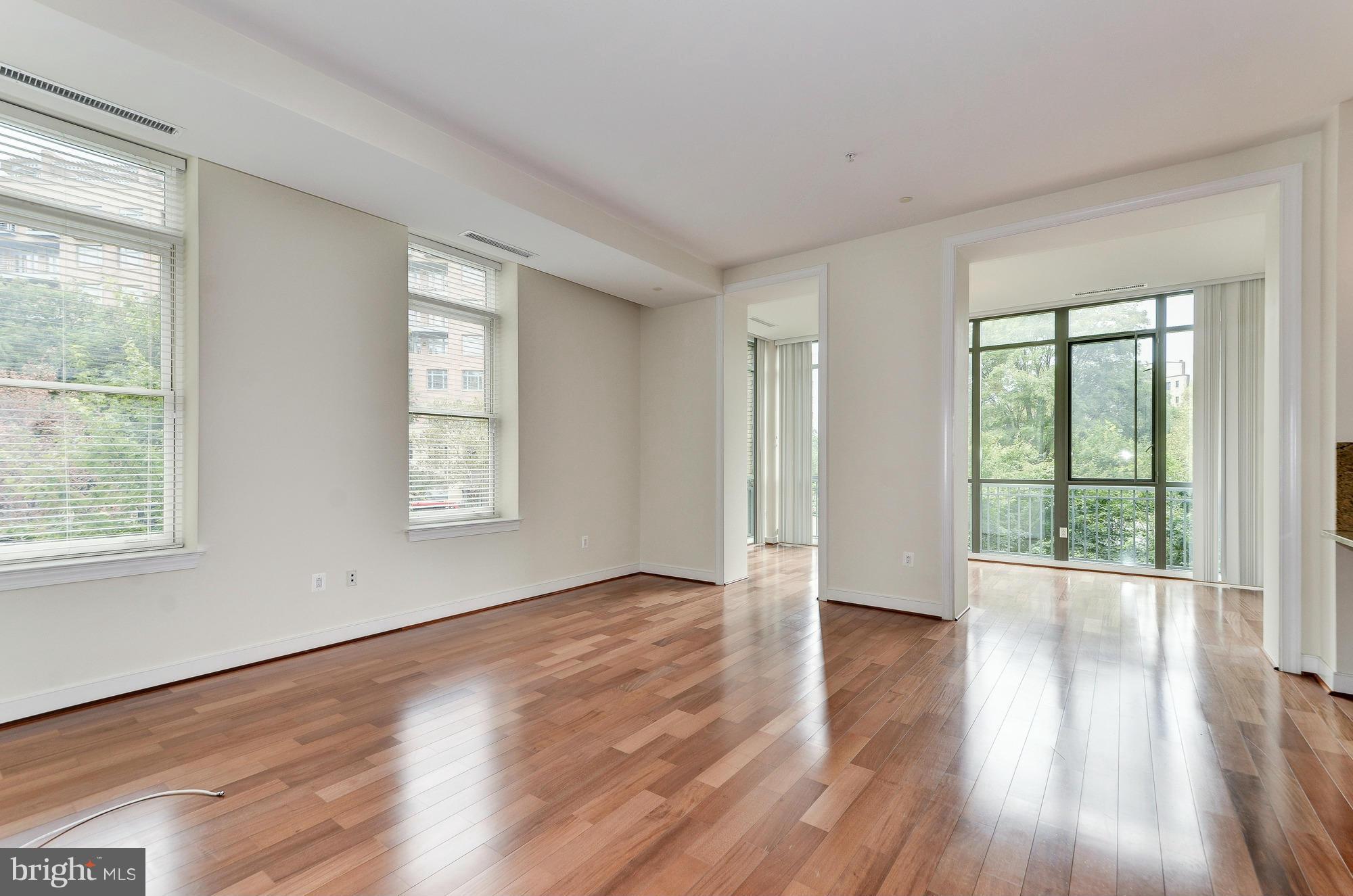 2425 L ST NW #226