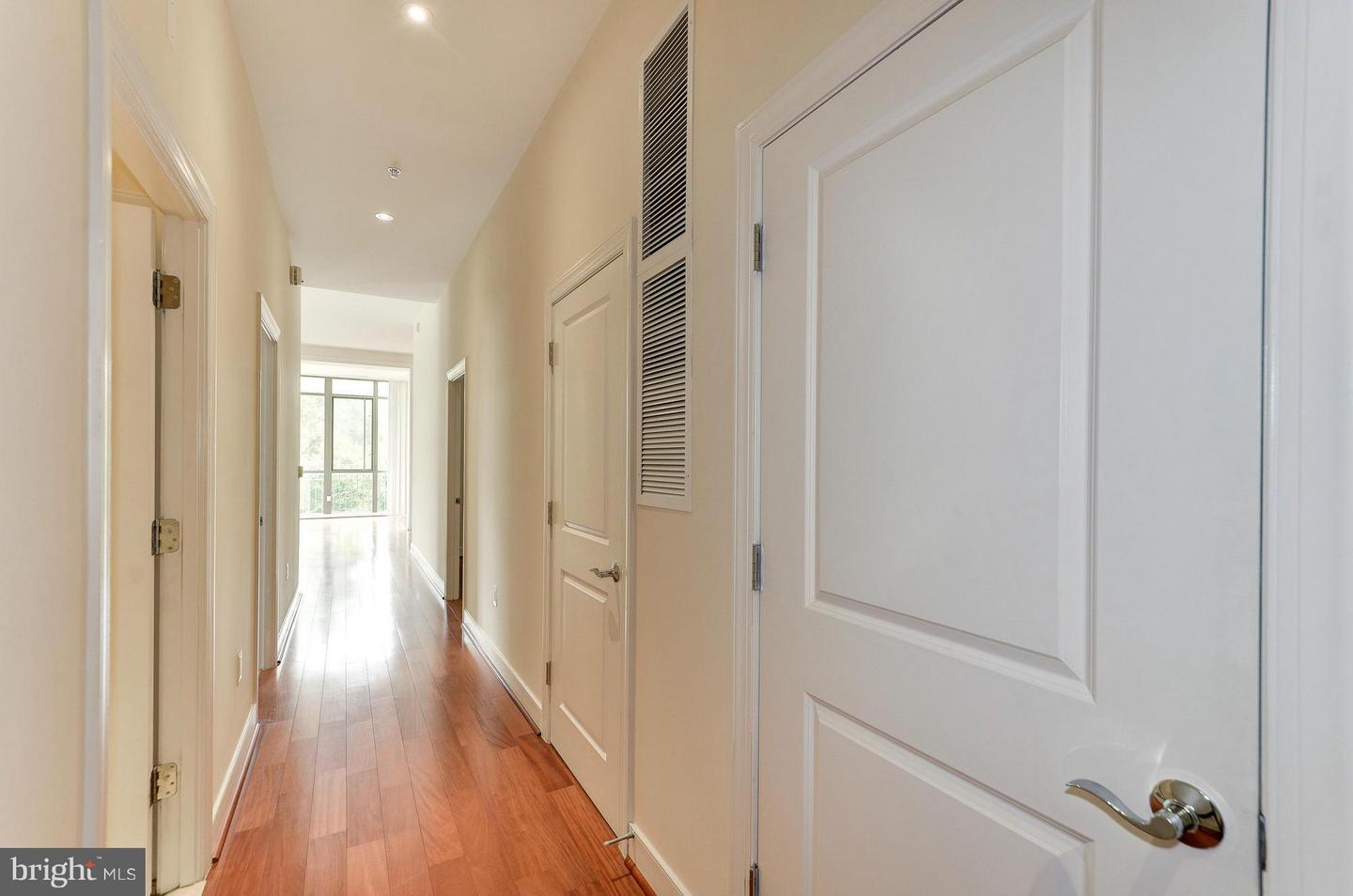 2425 L ST NW #226