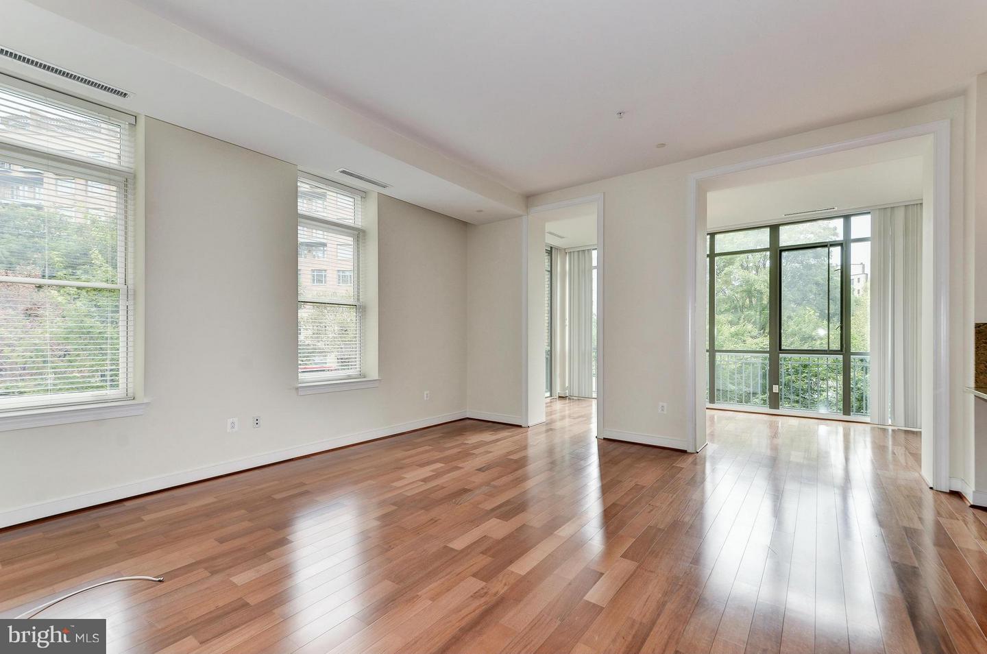 2425 L ST NW #226