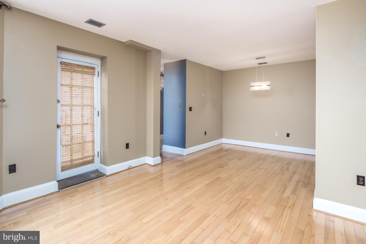 1325 13TH ST NW #305