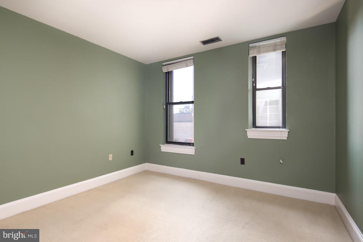 1325 13TH ST NW #305