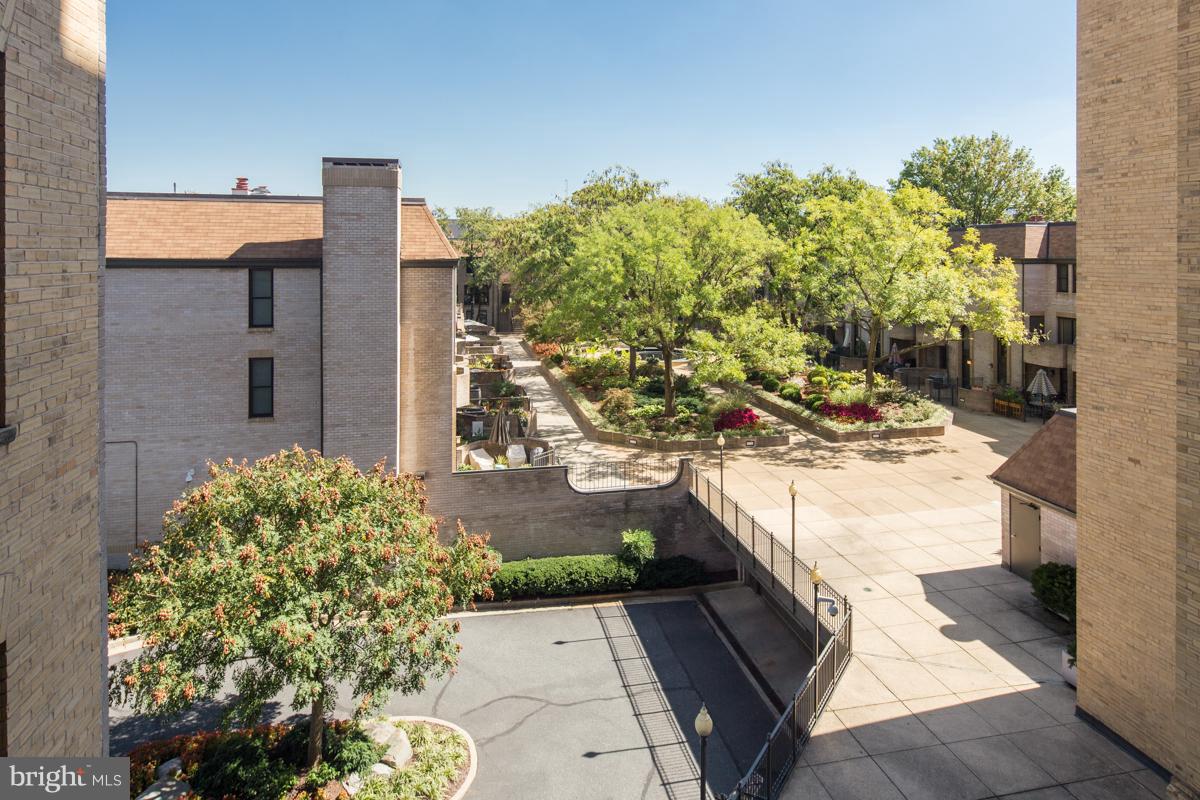 1325 13TH ST NW #305