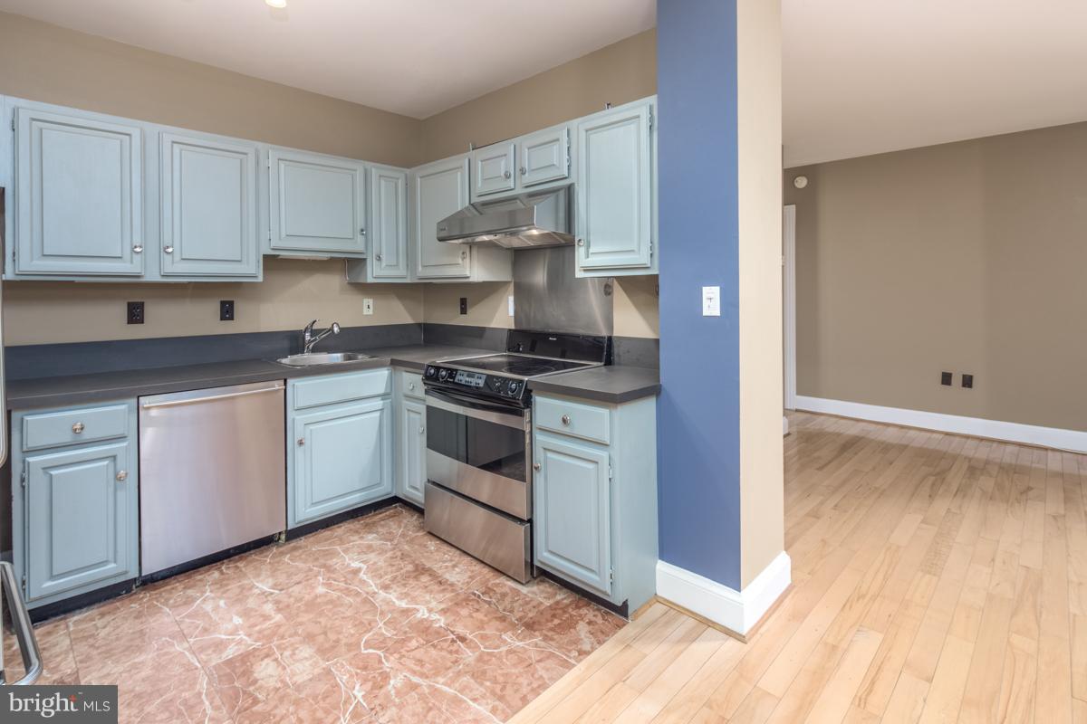 1325 13TH ST NW #305