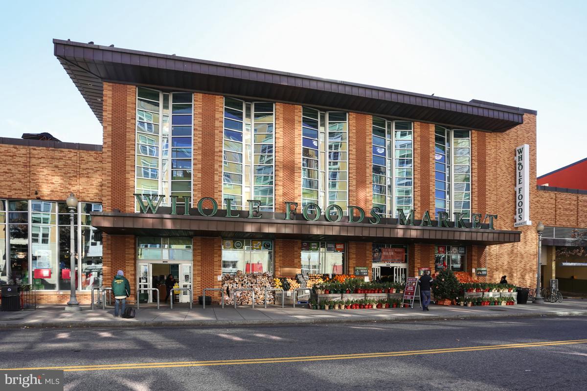 1325 13TH ST NW #305