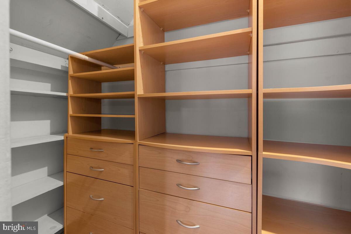 3024 WISCONSIN AVE NW #103