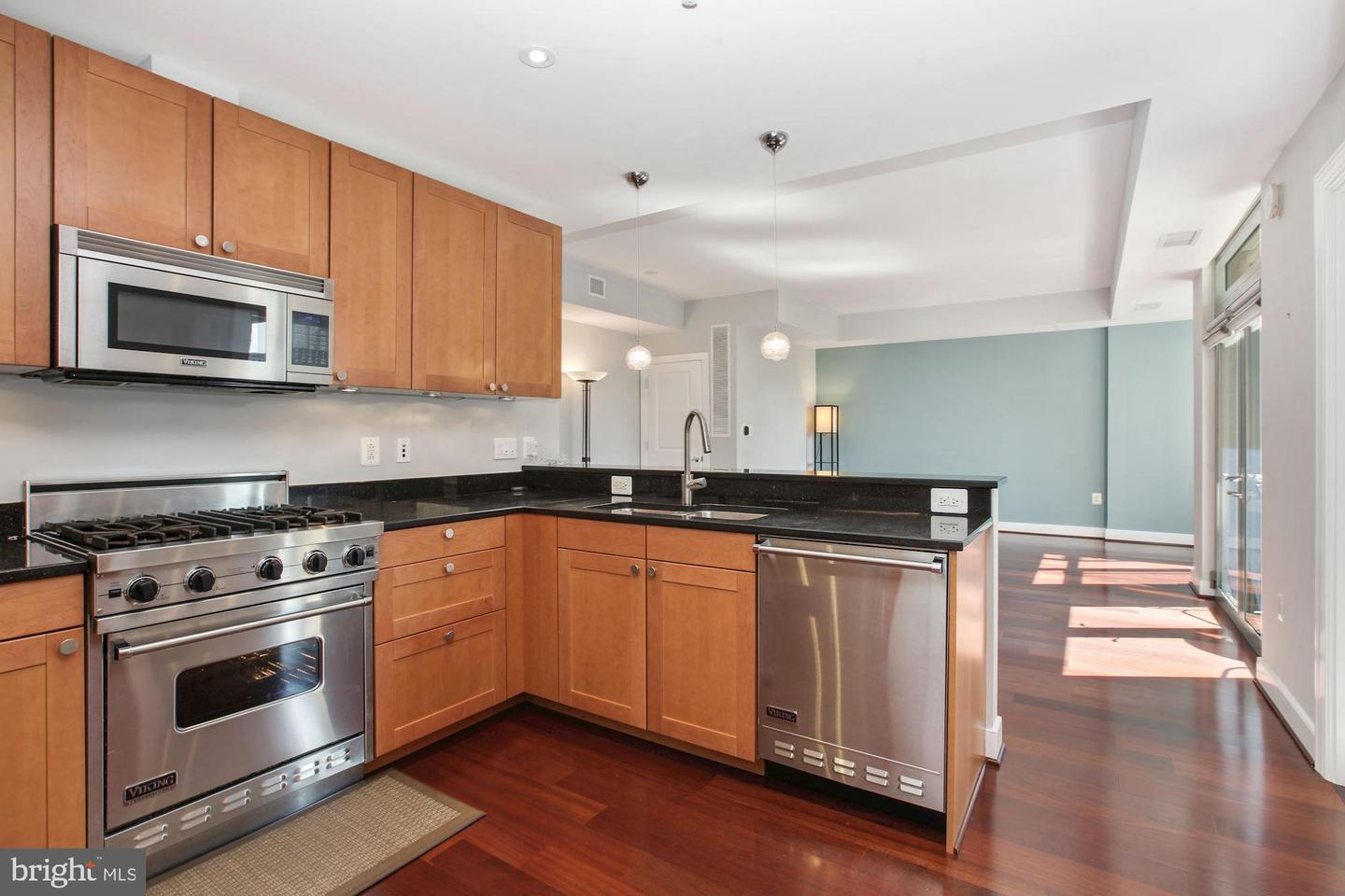 2425 L ST NW #412