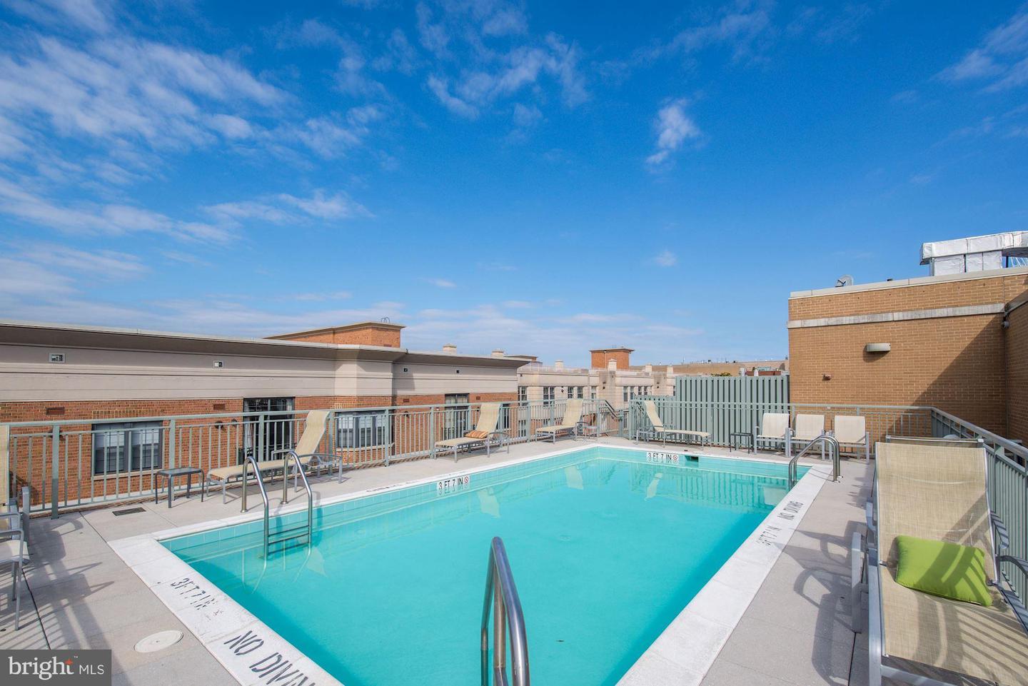 2425 L ST NW #412