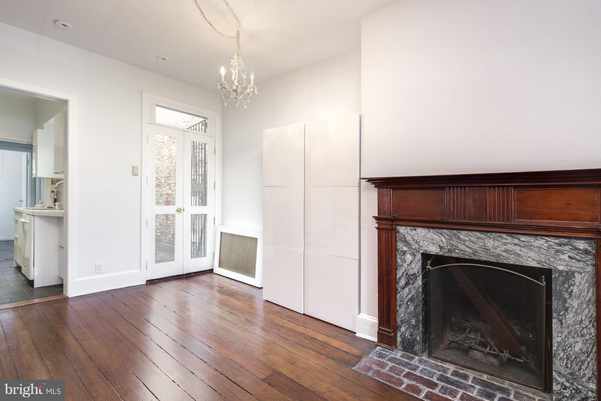 1211 35TH STREET NW