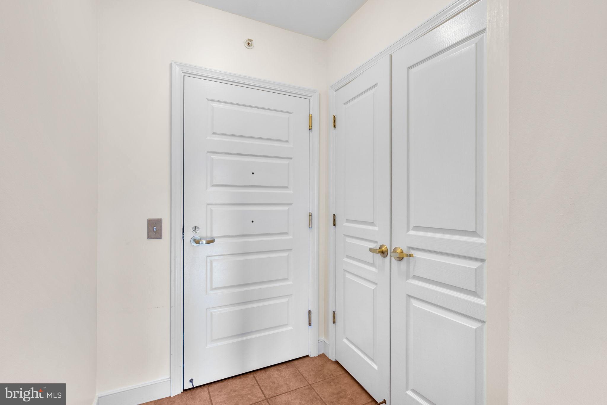 631 D STREET NW 1129