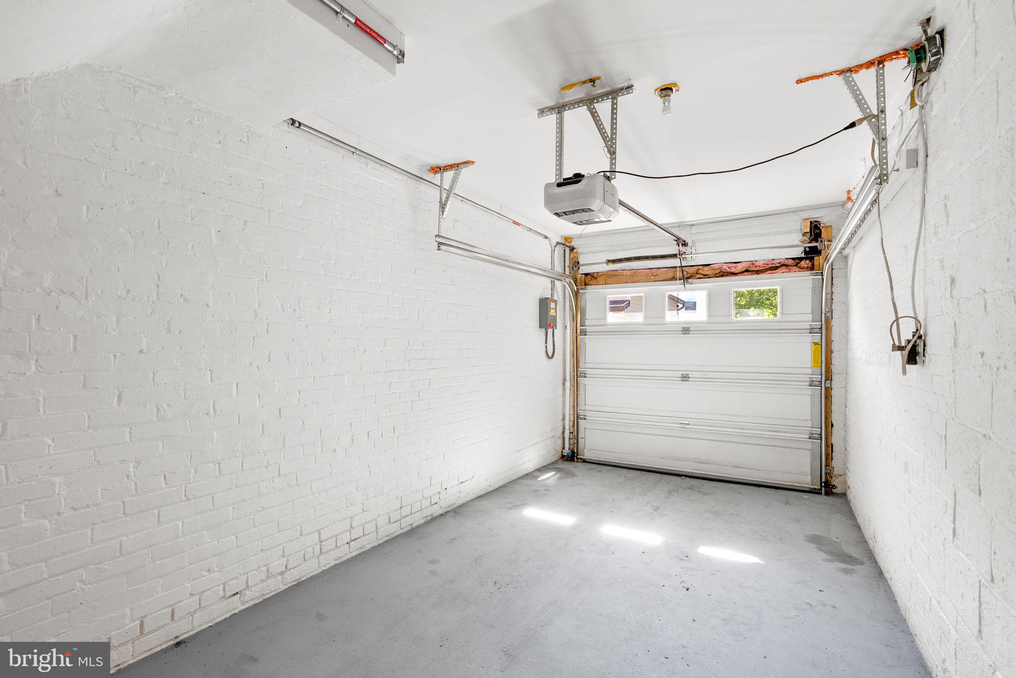 24 GALLATIN STREET NW