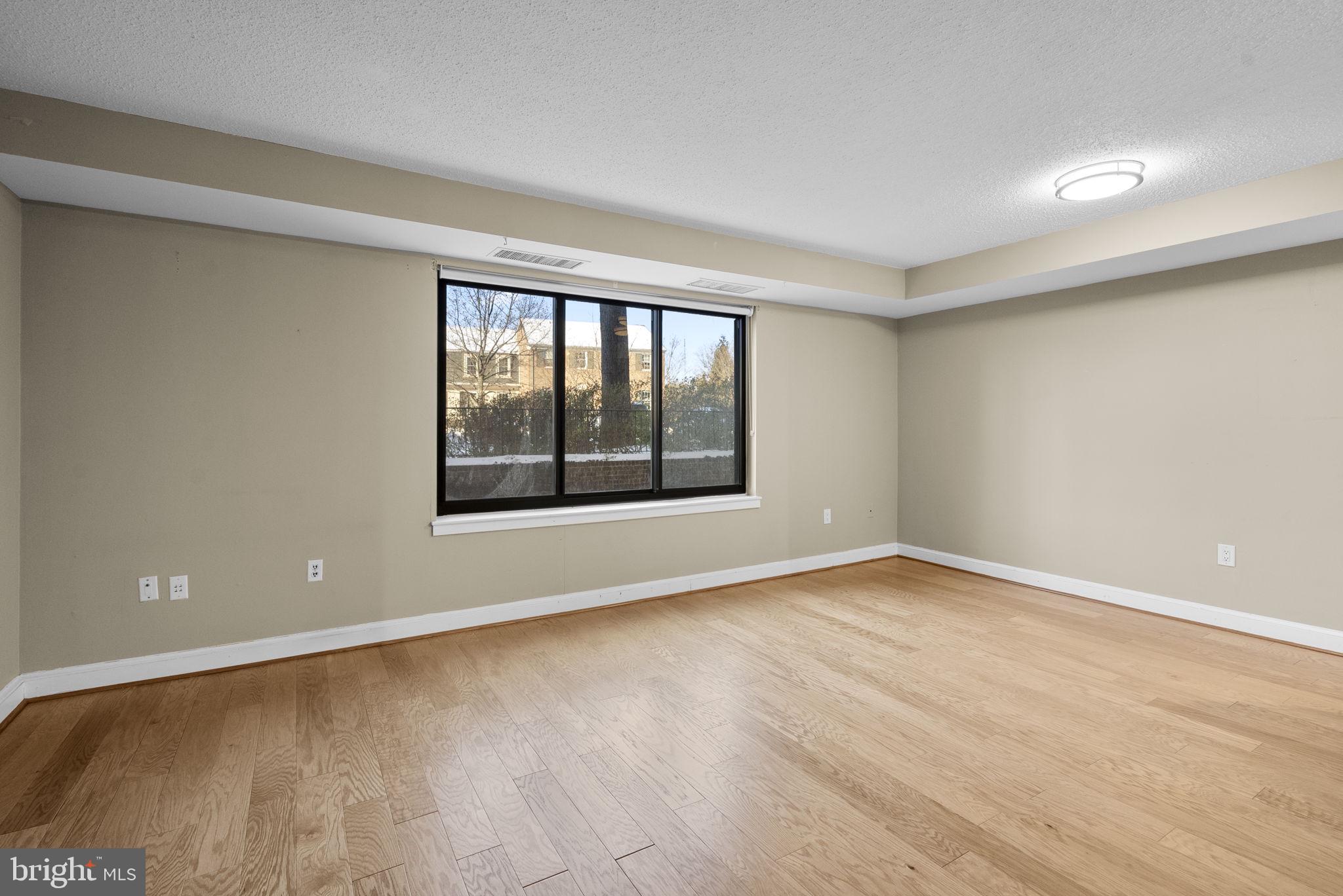 3101 NEW MEXICO AVENUE NW 205