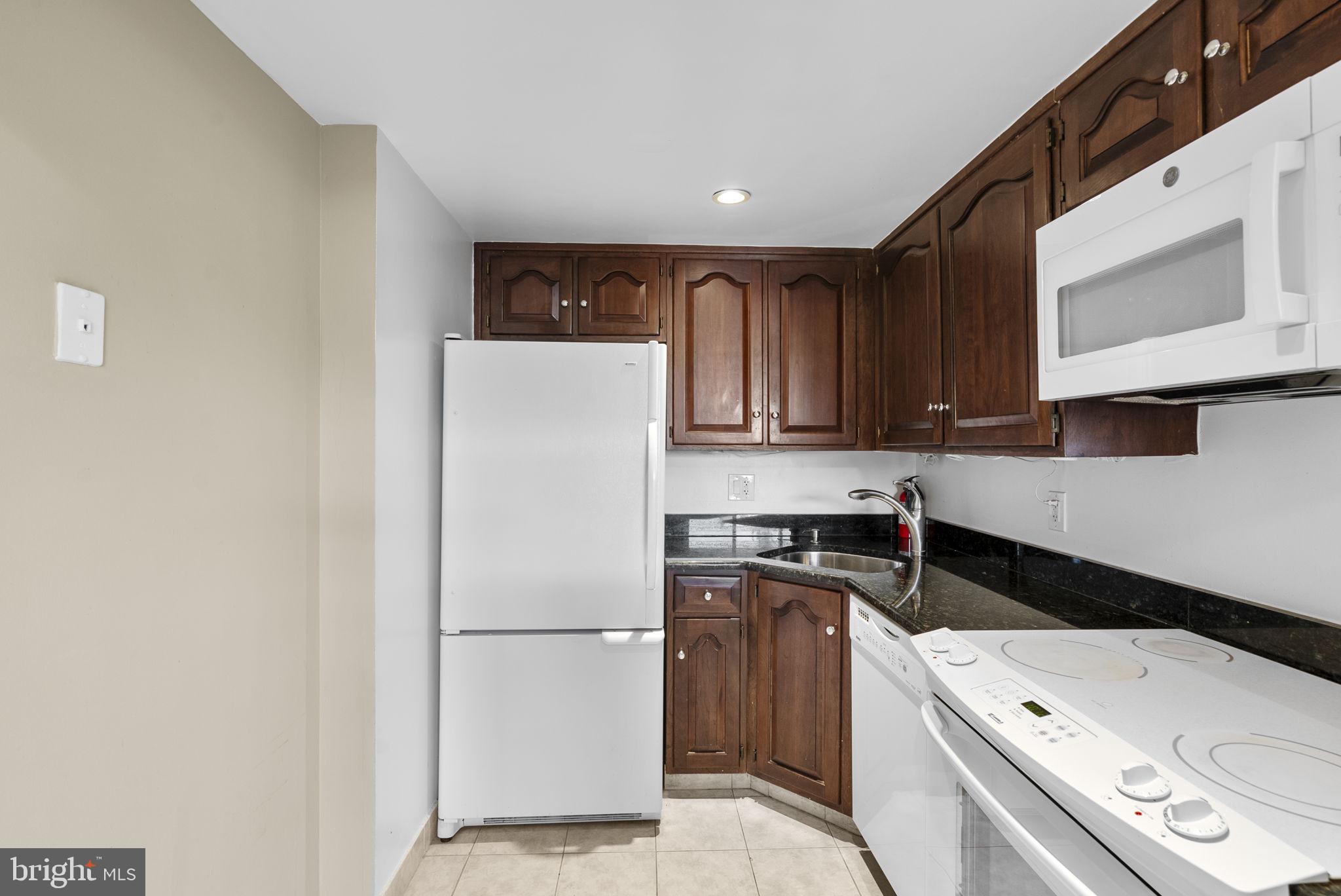 3101 NEW MEXICO AVENUE NW 205