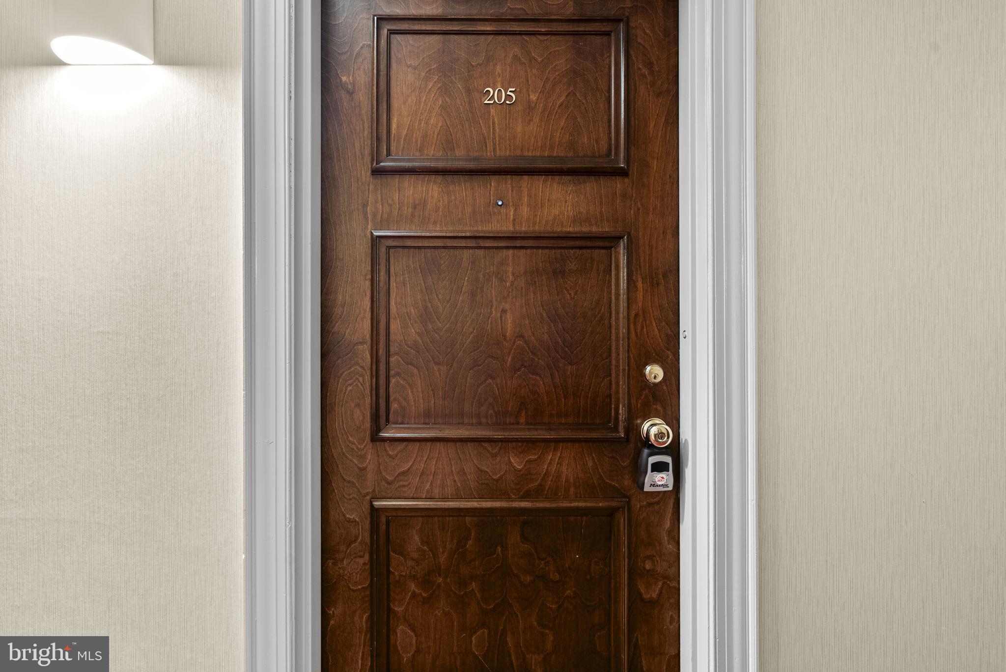 3101 NEW MEXICO AVENUE NW 205