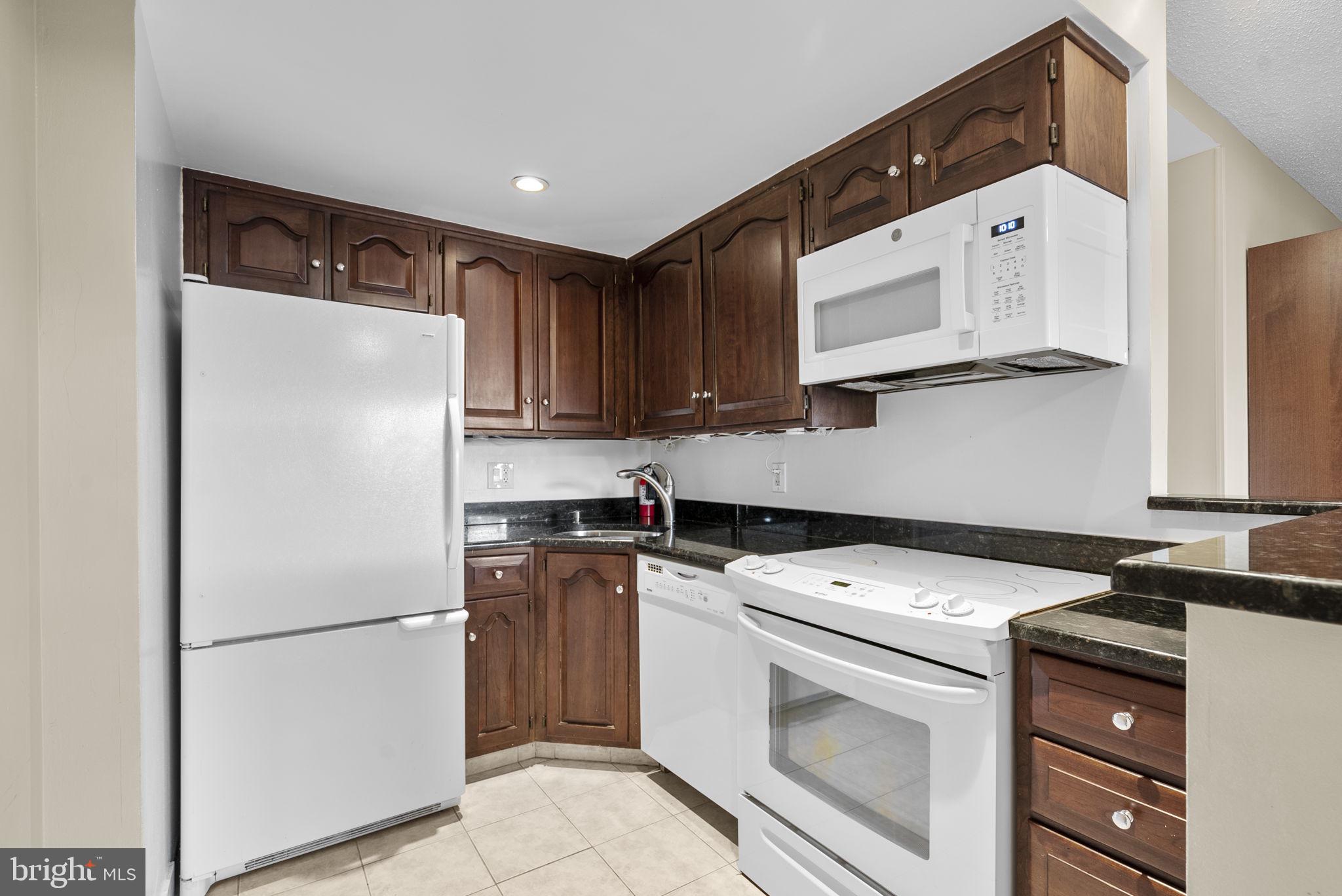 3101 NEW MEXICO AVENUE NW 205