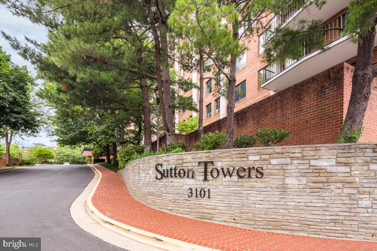 3101 NEW MEXICO AVENUE NW 205