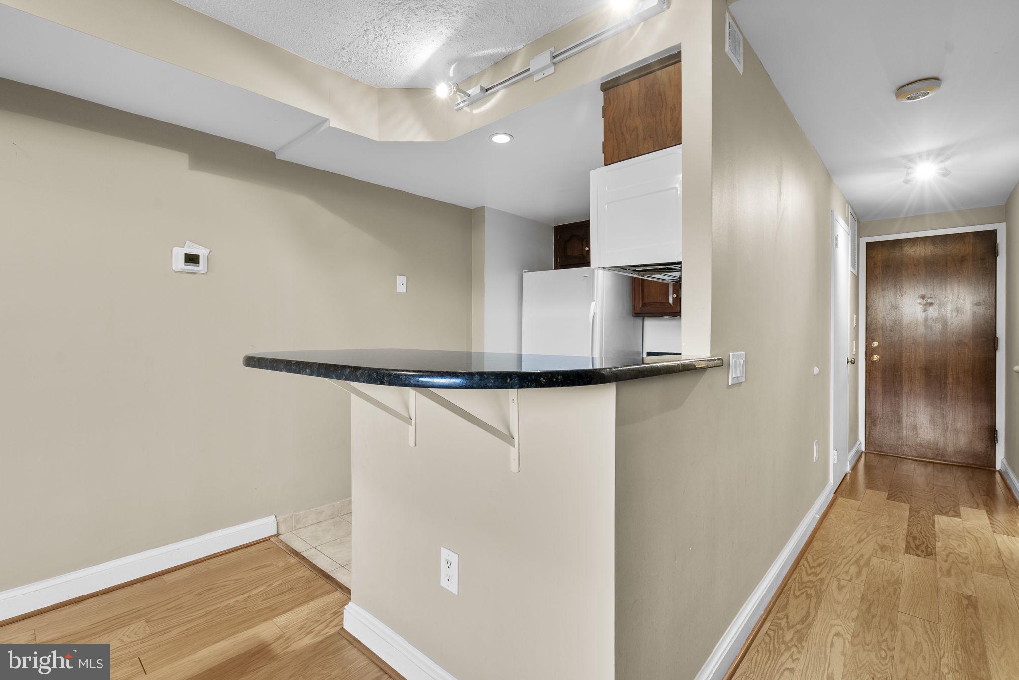 3101 NEW MEXICO AVENUE NW 205