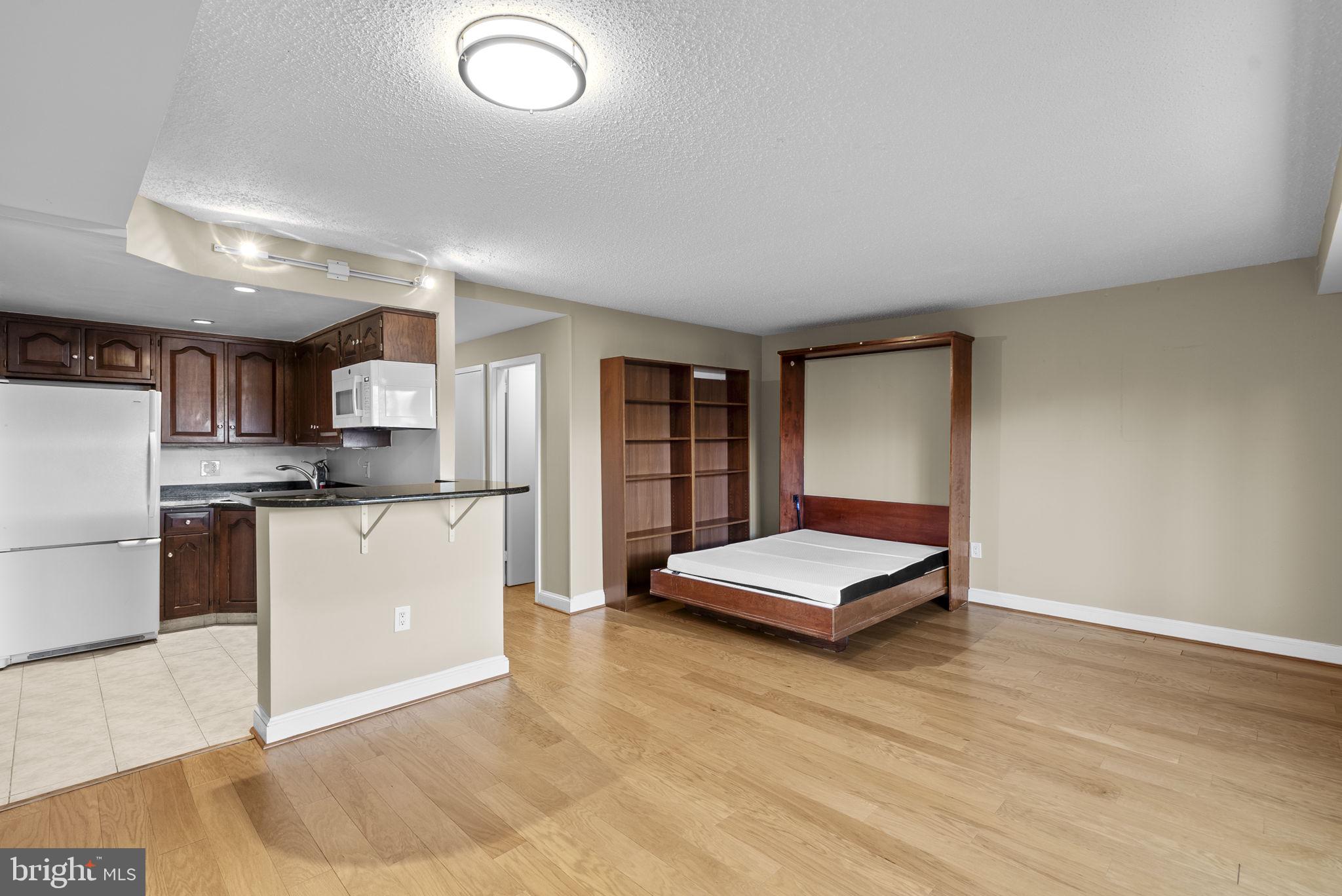 3101 NEW MEXICO AVENUE NW 205