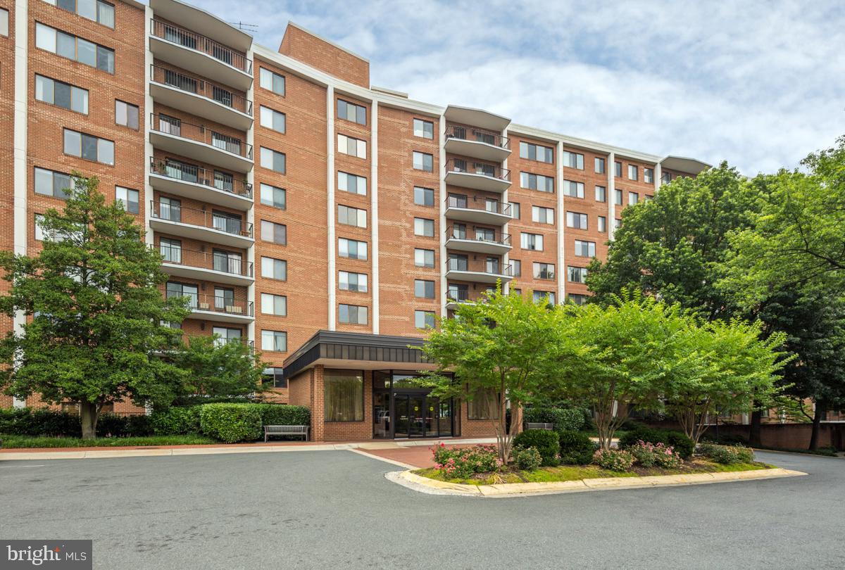 3101 NEW MEXICO AVENUE NW 205