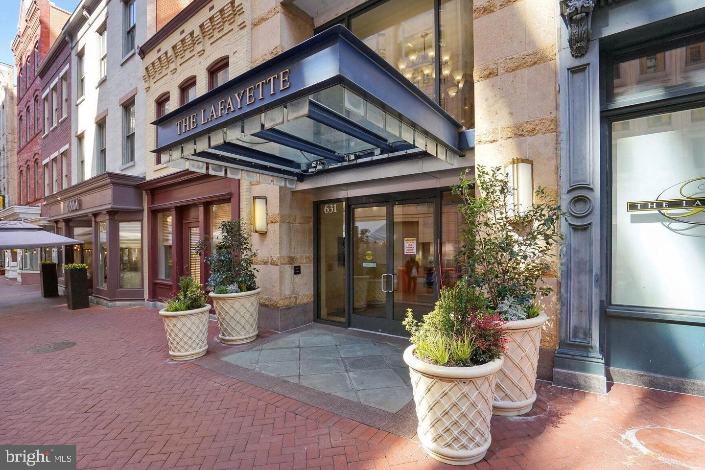 631 D STREET NW 1129