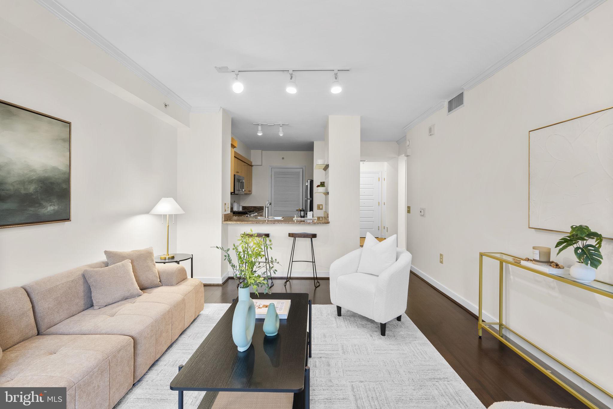 631 D STREET NW 1129