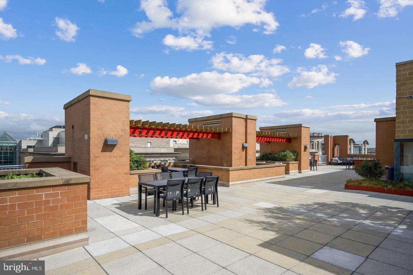 631 D STREET NW 1129