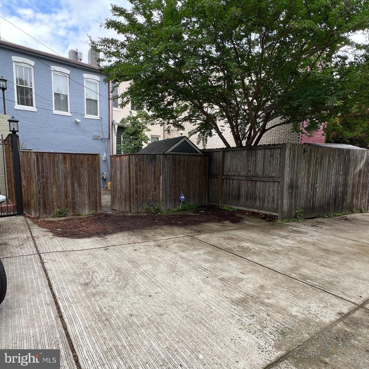 333 MARYLAND AVENUE NE
