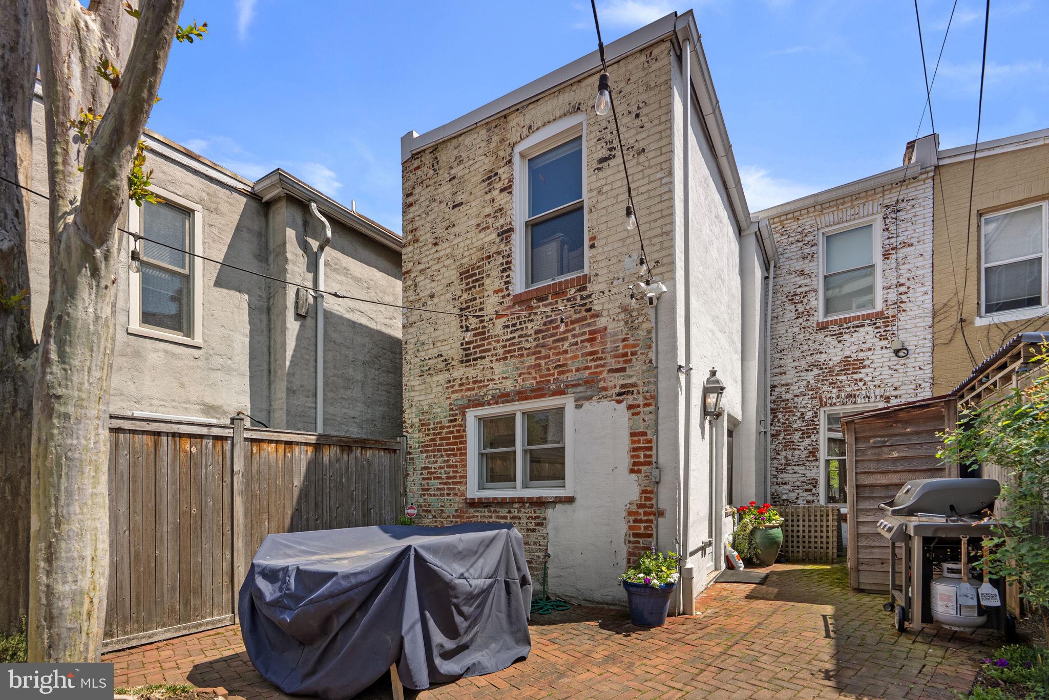 1416 10TH STREET NW