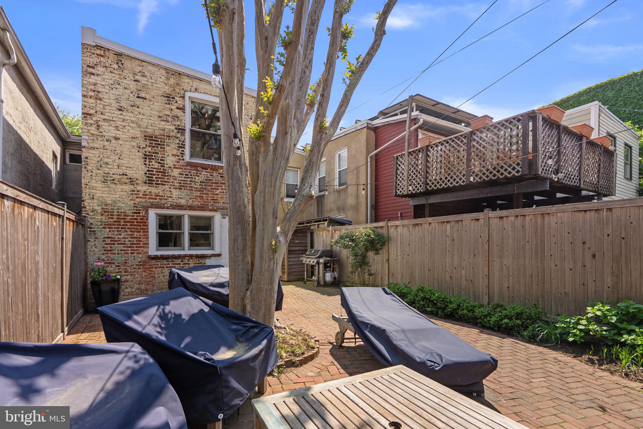 1416 10TH STREET NW