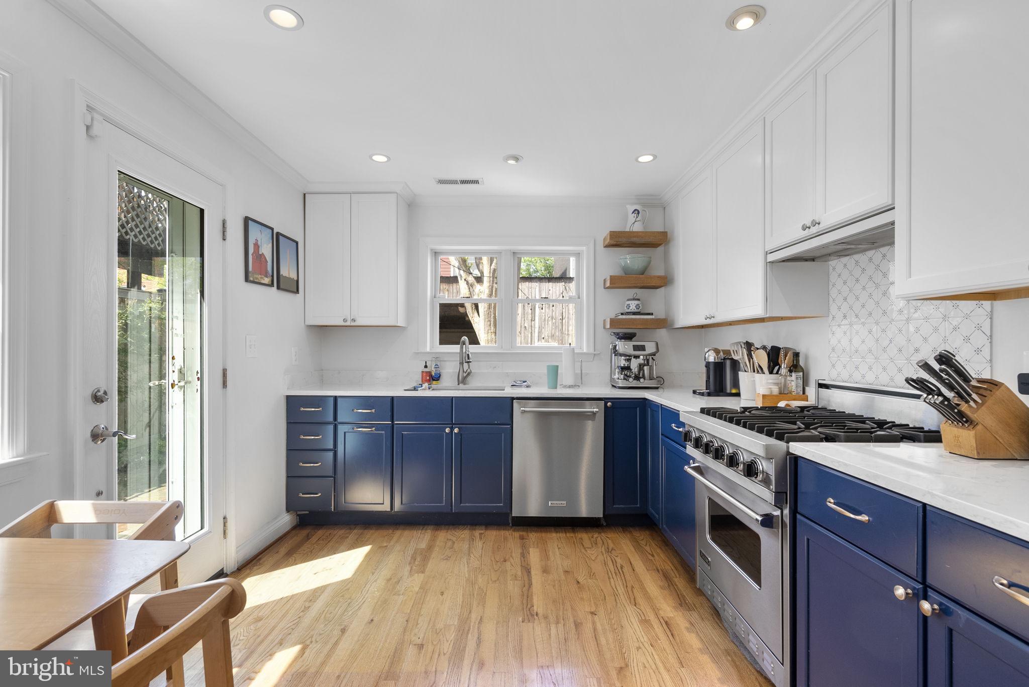 1416 10TH STREET NW