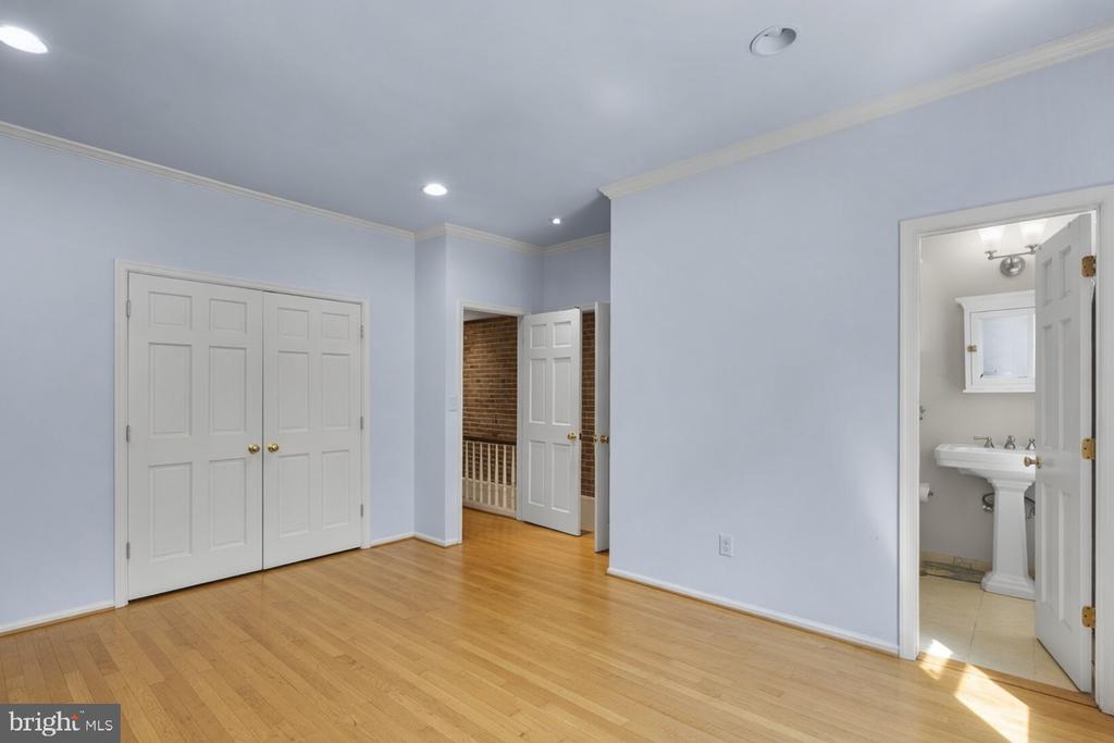 1416 10TH STREET NW