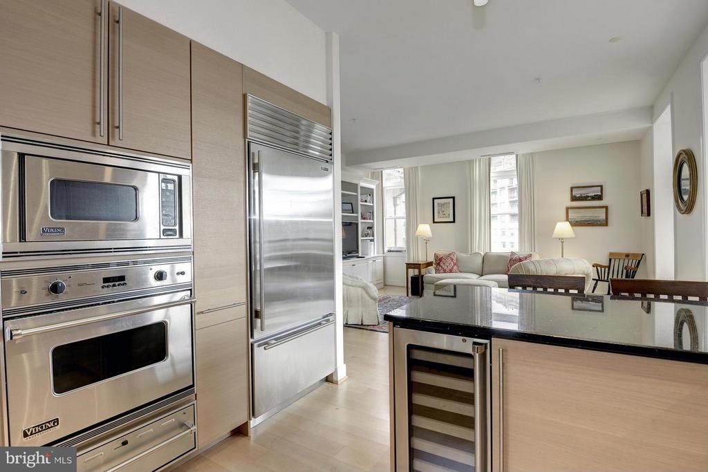 2425 L ST NW #415