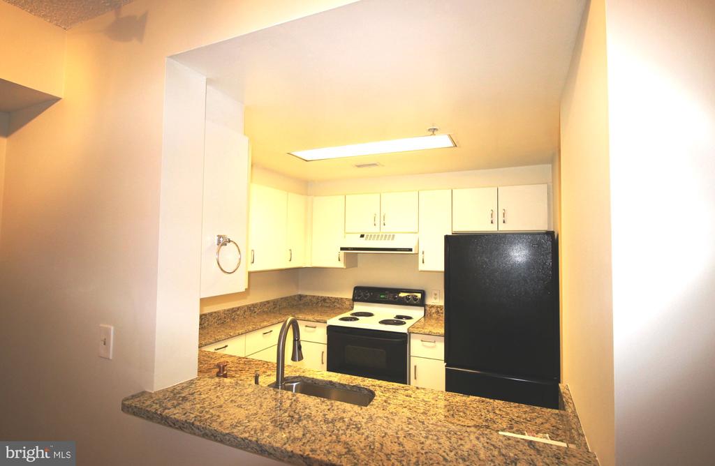 2301 N N STREET NW Unit: 407