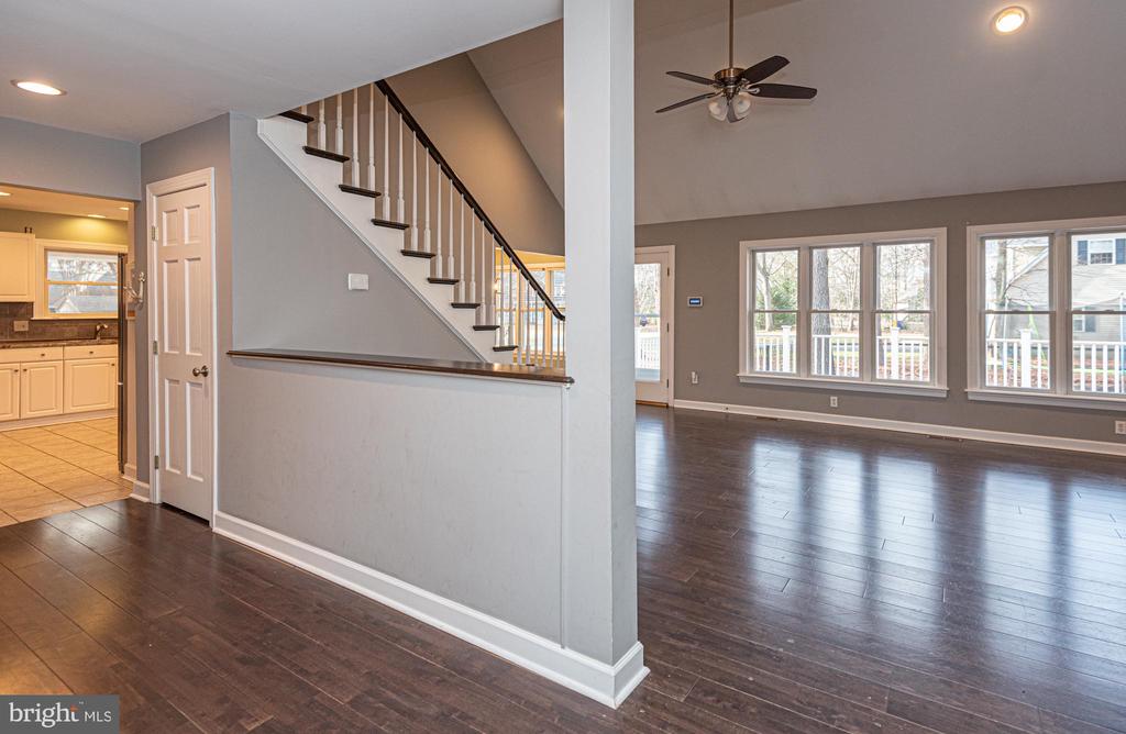 202 W MANOR DRIVE