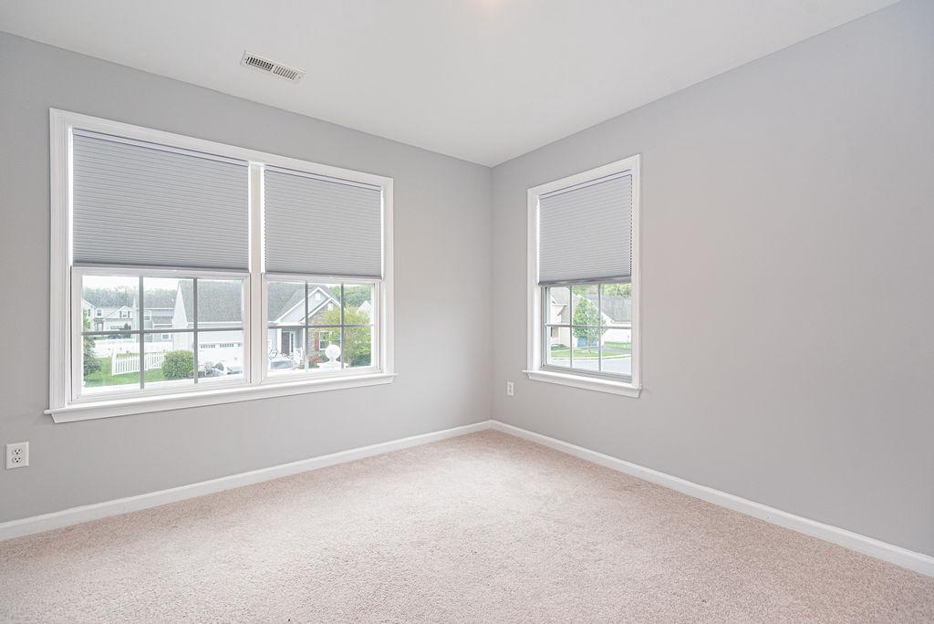 212 W BOURNE WAY