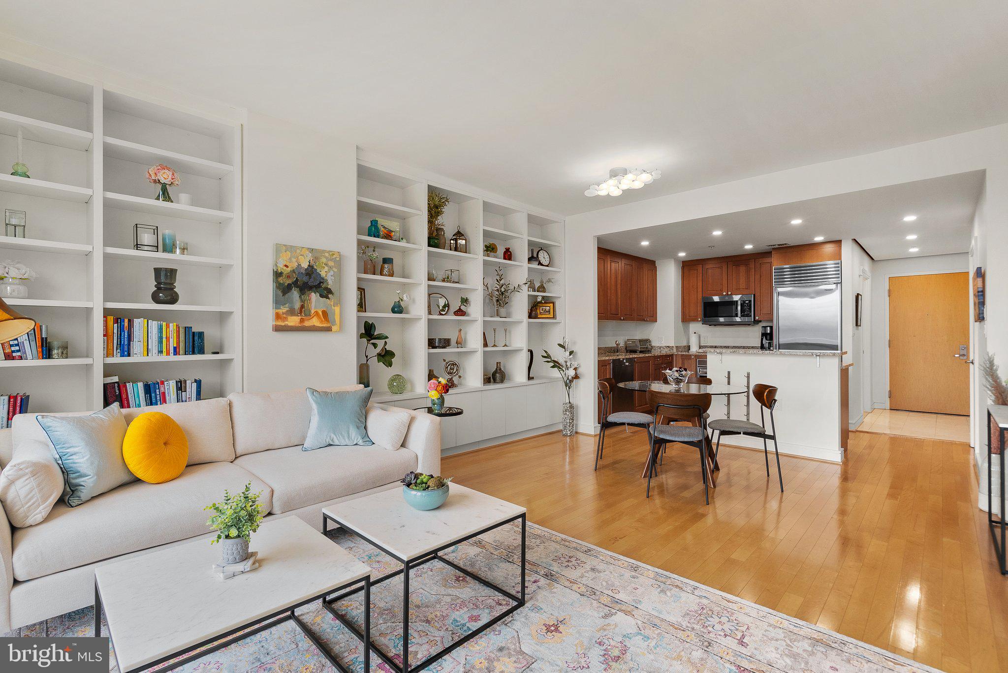 6820 Wisconsin Ave #5003