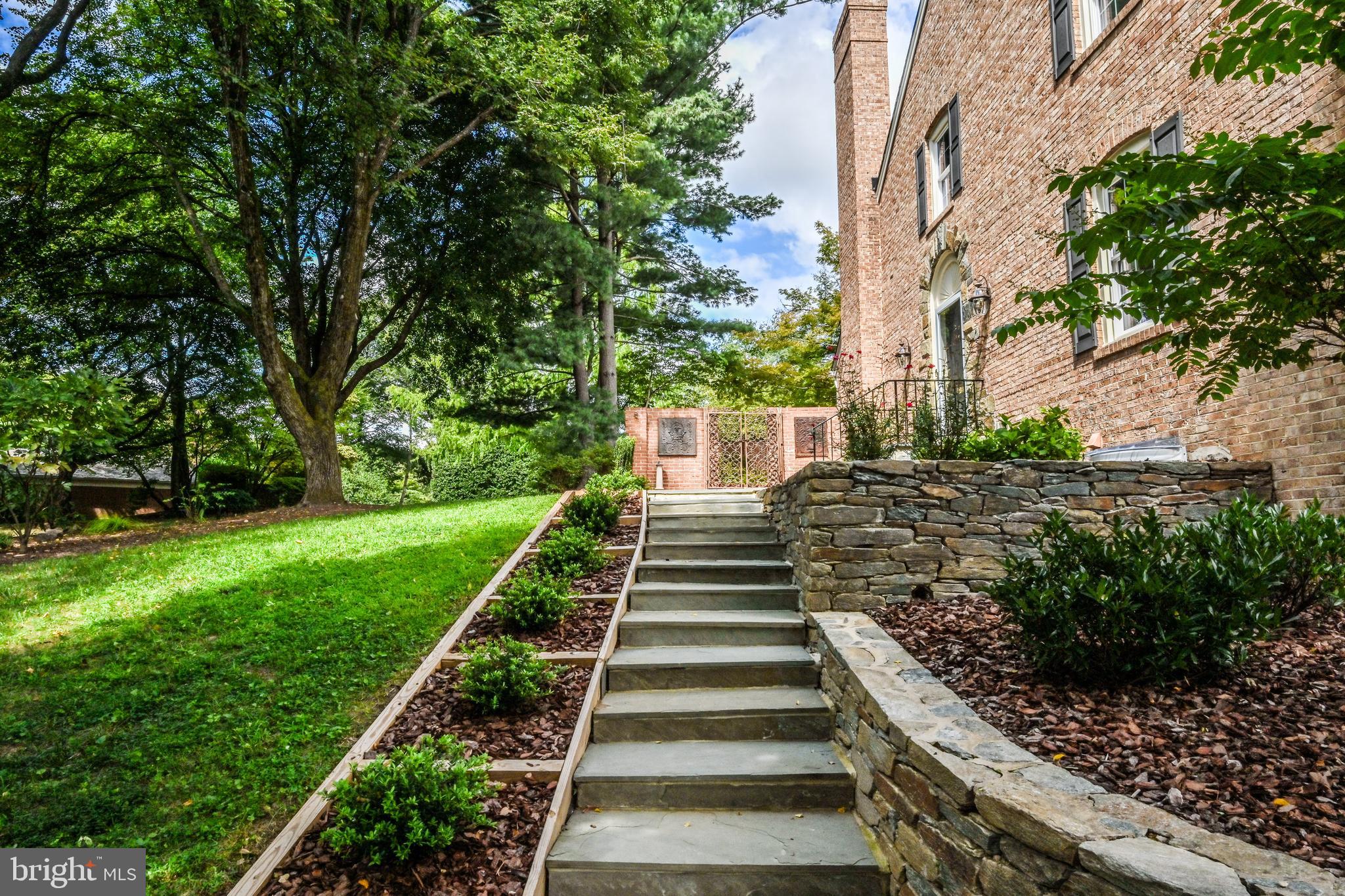4410 Boxwood Rd