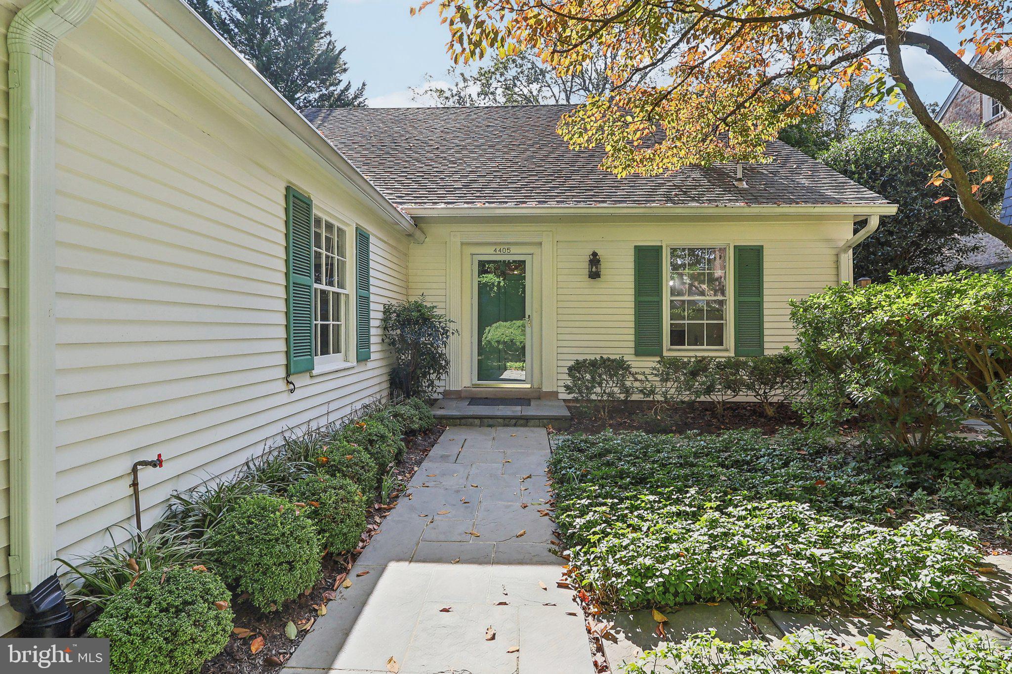 4405 Boxwood Rd