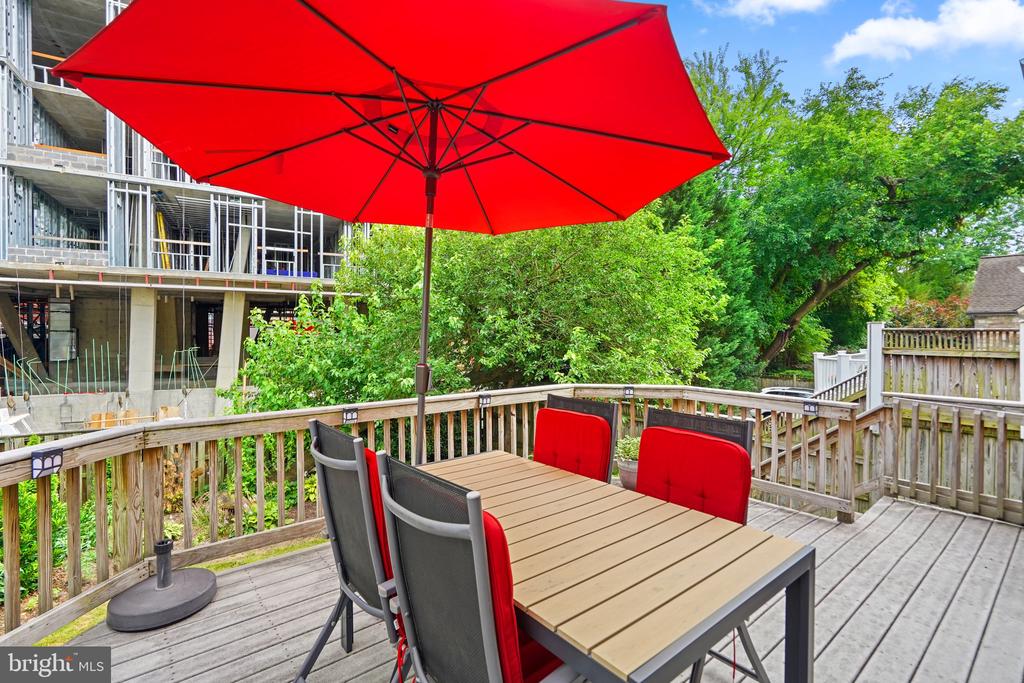 8013 GLENBROOK RD,MONTGOMERY