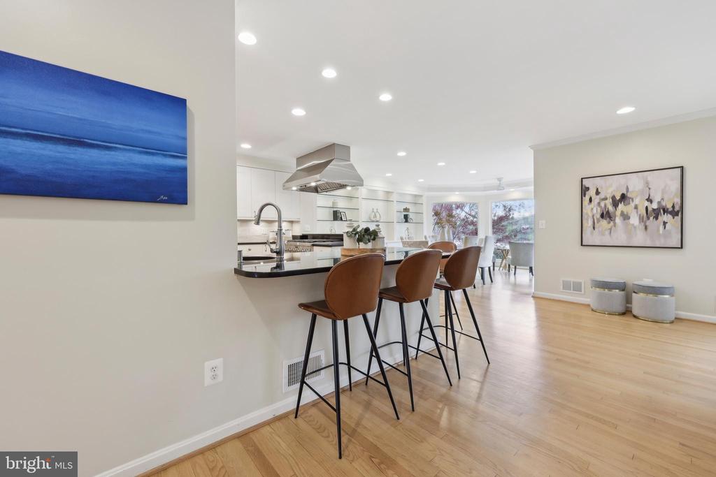 4410 Chalfont Pl