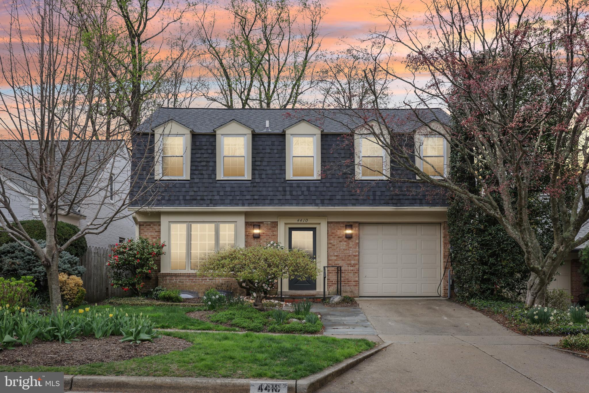 4410 Chalfont Pl