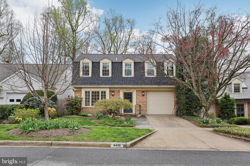 4410 Chalfont Pl