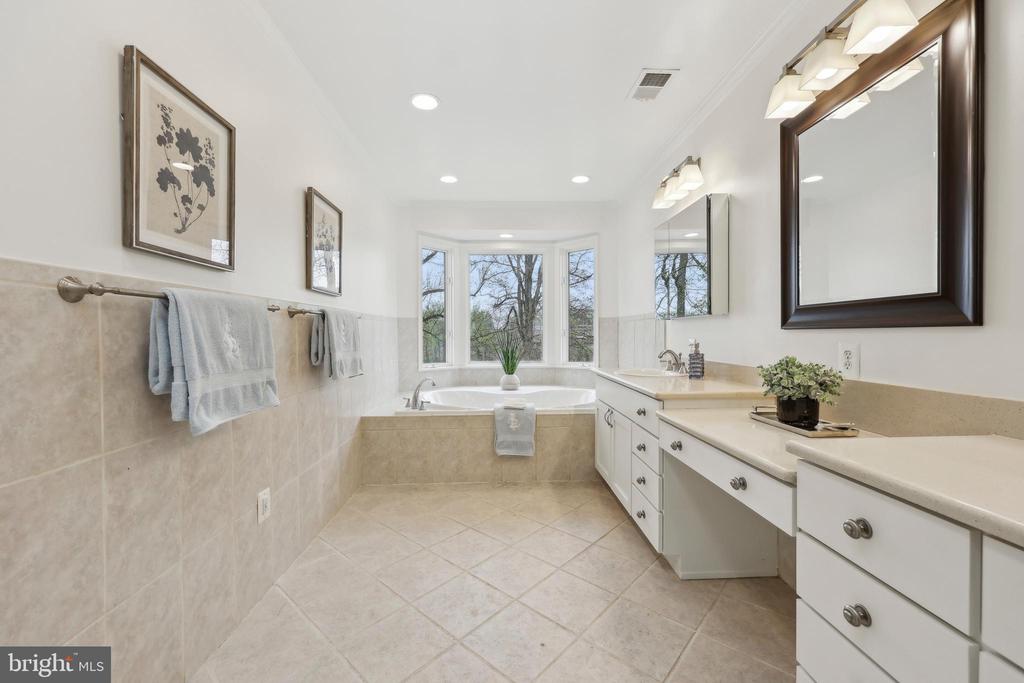 4410 Chalfont Pl