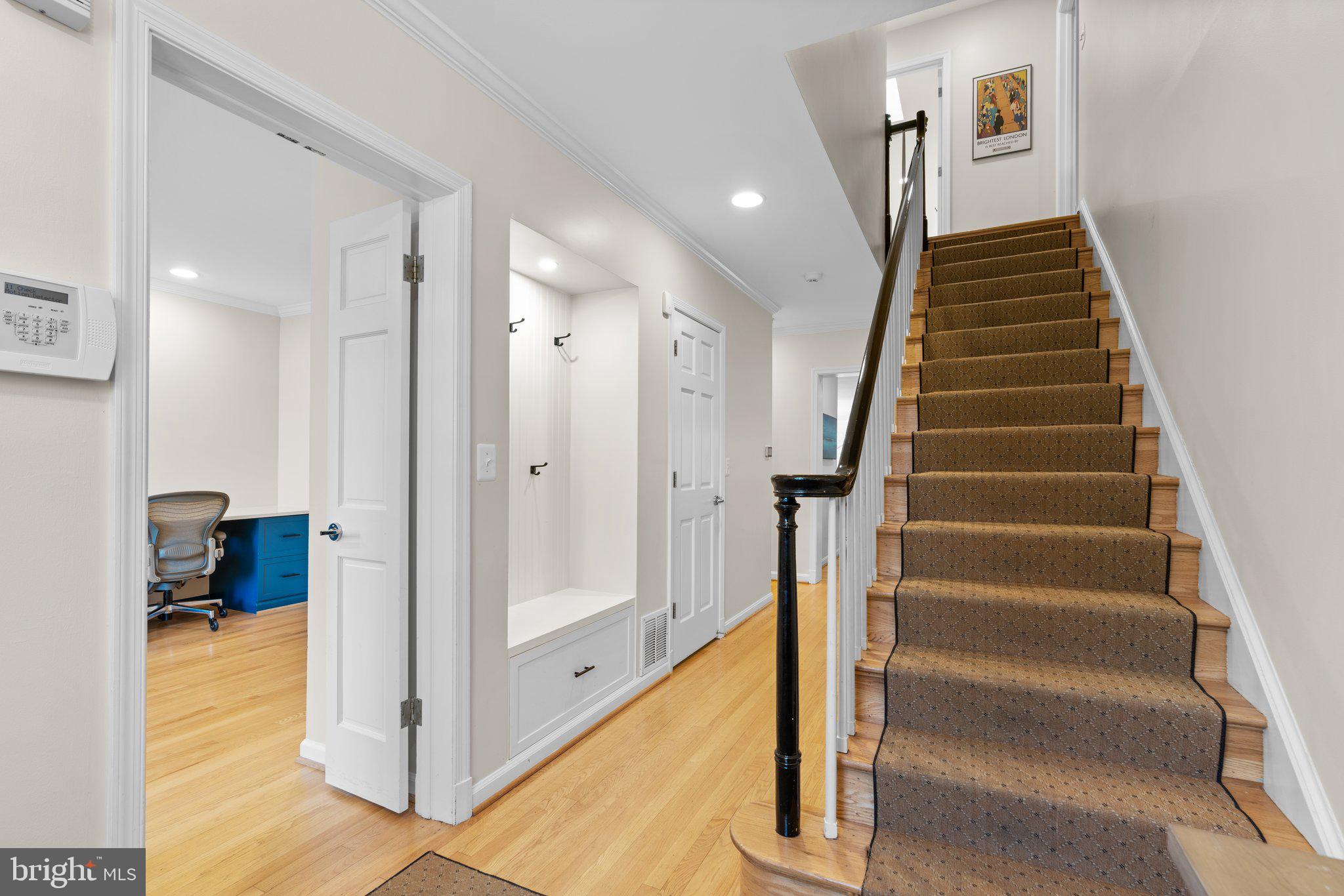 4410 Chalfont Pl