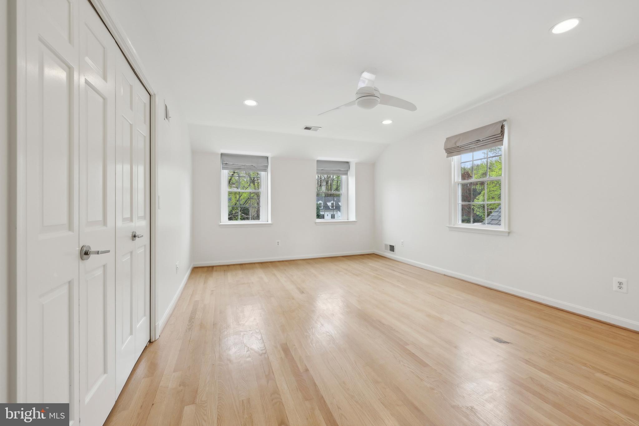 4410 Chalfont Pl