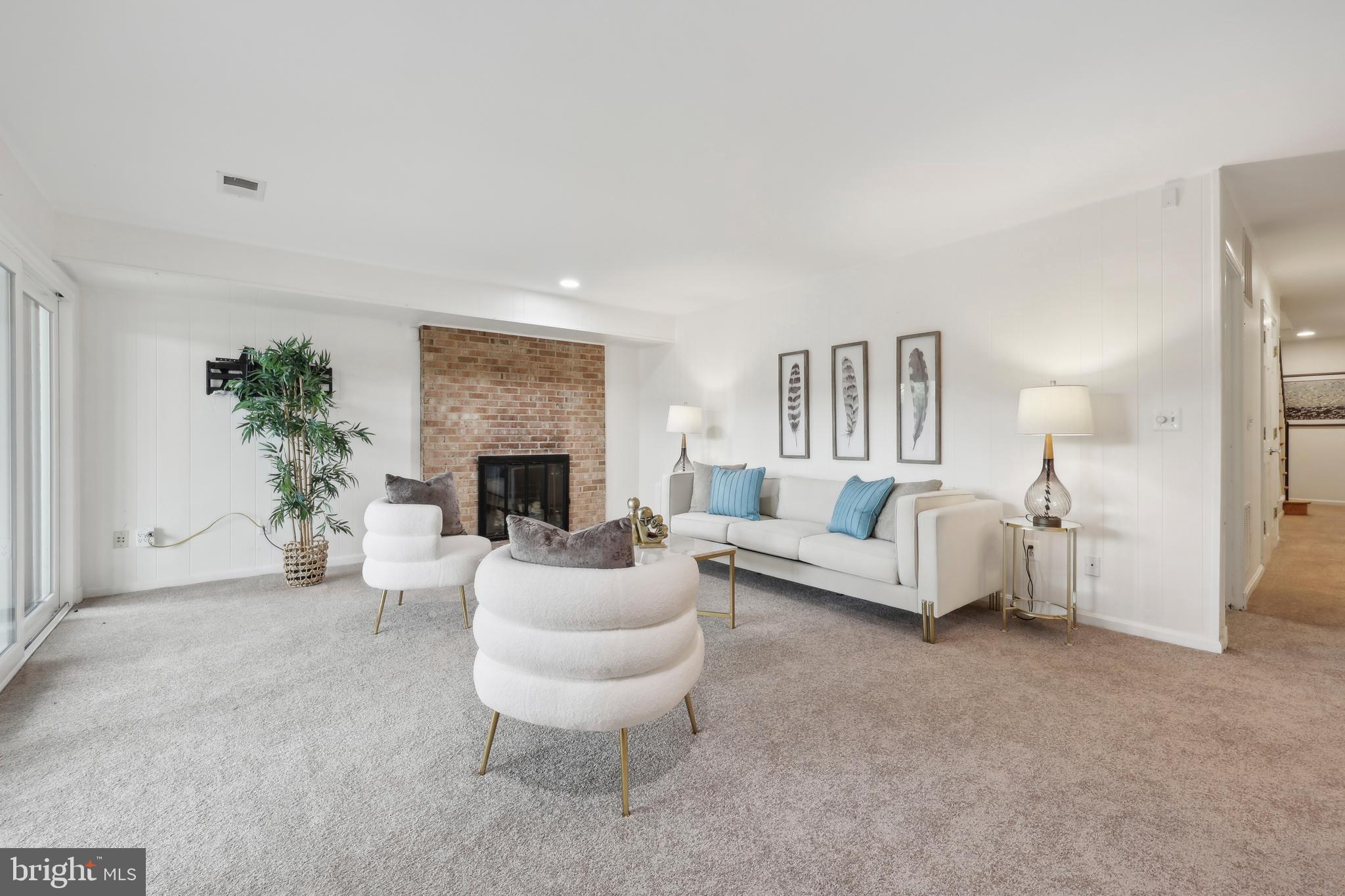 4410 Chalfont Pl